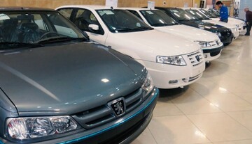 ۲۹ نهاد در تعیین‌ قیمت خودرو دخالت دارند / ۵۰ هزار میلیارد تومان اختلاف قیمت در بازار خودرو