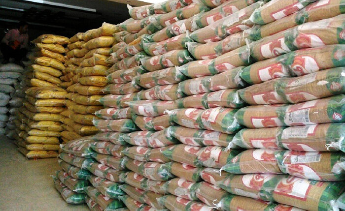 رسوب ۳۰۰ هزار تن برنج وارداتی در گمرکات