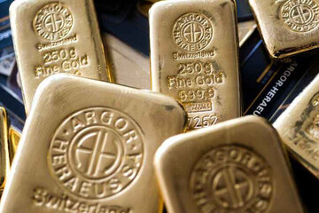 قیمت طلا به پایین‌ترین سطح ۲ ماه اخیر رسید