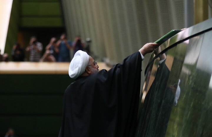 اکونومیست: کسری بودجه ایران در سال جاری ۸.۴ درصد و سال آینده ۷ درصد خواهد بود