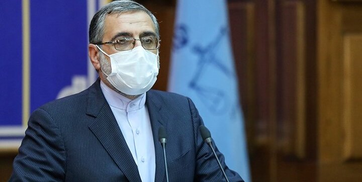 نامه‌ اعلام گذشت روحانی از رسانه ها و خبرنگاران هنوز واصل نشده است|مدیرعامل سابق بانک سرمایه به ۱۲ سال حبس تعزیری محکوم شد