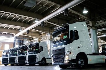 ماجرای توقف کامیونهای ۳ سال ساخت در گمرک/خبر خوش برای کامیونداران