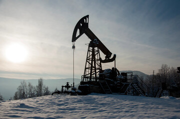 ترامپ برای تسهیل حفاری نفت در آلاسکا تلاش می‌کند
