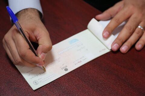 ثبت نقل‌وانتقال چک‌های جدید در صیاد فعلا اختیاری است 