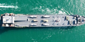 الحاق ناو اقیانوس‌پیمای «شهید رودکی» به نیروی دریایی سپاه با حضور سرلشکر سلامی
