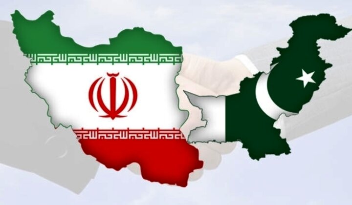 مذاکره ایران و پاکستان برای تهاتر کالا/کشورمان ۱۴ میلیارد دلار ظرفیت صادراتی به پاکستان دارد!
