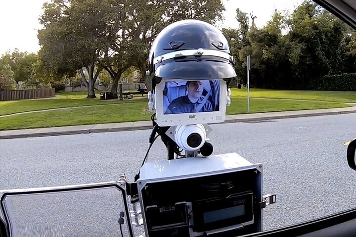 این ربات می تواند متخلفان رانندگی را جریمه کند! + ویدیو