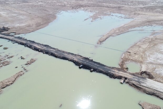سیمان رایگان و کمک ۴۰ میلیارد تومانی به سیل زدگان خوزستان