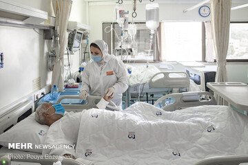 کل تهران یک تخت خالی پیدا نمی‌شود! / ۳۰ میلیون حق دلالی برای بستری بیمار