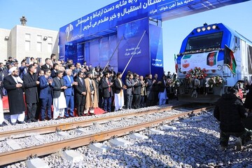 مقصد بعدی خط آهن خواف-هرات، پکن است /این خط آهن توسعه سیاسی و اقتصادی منطقه و بهره‌برداری ازمعادن سنگ آهن افغانستان را در پی دارد