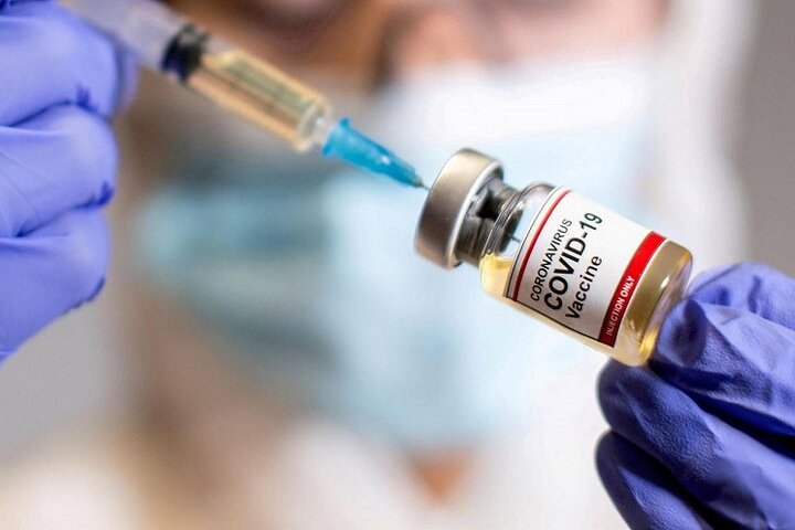 زمان بندی واکسیناسیون کرونا بر اساس ردیف شغلی و سنی در ایران