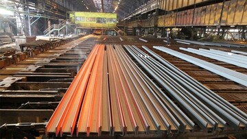 فولاد یک چهارم بازار سرمایه را تشکیل می‌دهد/ نیاز به سرمایه گذاری ٧٠٠ همتی در فولاد