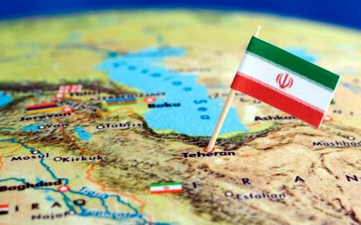 قدرت خرید ایرانیان ۴۰ درصد کاهش یافته‌است / تعارض منافع؛ ترمز توسعه در ایران