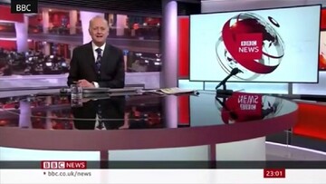 ویدیوی جنجالی گوینده خبر بی‌بی‌سی، مجری اخبار را با شلوارک اجرا کرد
