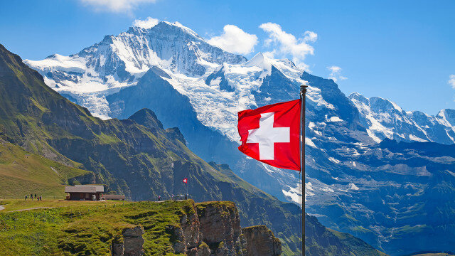 پایان بی‌طرفی: سوئیس به تحریم‌های روسیه می‌پیوندد