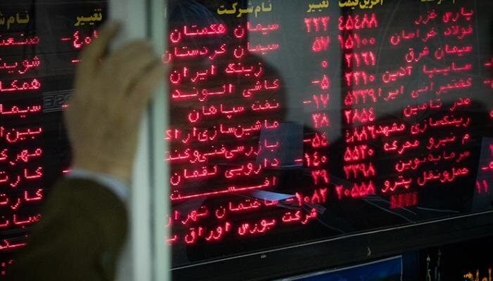 دومین افت سنگین «شاخص» در ۱۴۰۱ رقم خورد / ترمز هیجانی بورس تهران