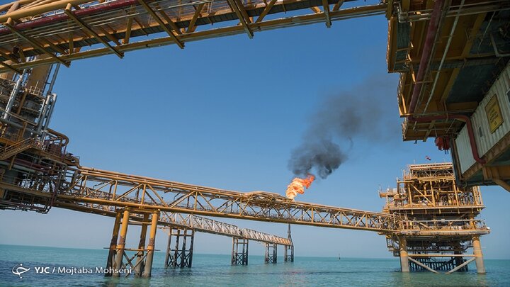 رقابت ایران و فرانسه در برداشت نفت!