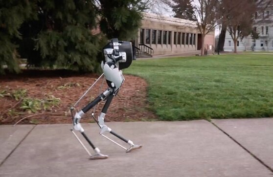ربات هوش مصنوعی خودش دویدن را یاد گرفت
