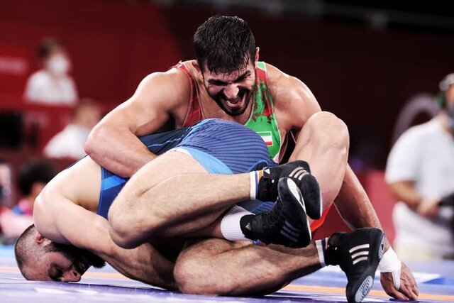 شکست غیرمنتظره محمدیان در مبارزه نخست/ بدن‌هایی که المپیکی نیستند!