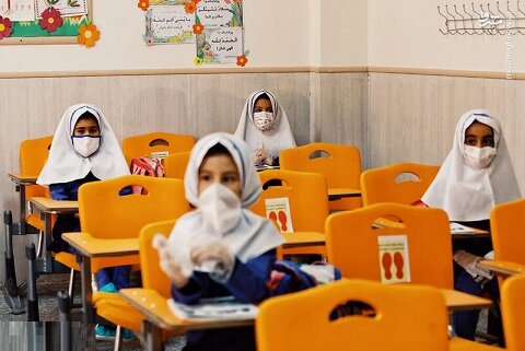 فعالیت مدارس استان تهران فردا ساعت ۹:۳۰ آغاز می‌شود / فیروزکوه، دماوند، رودهن و پردیس، غیرحضوری و مجازی است