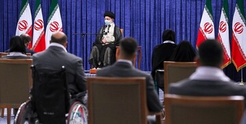 تجلیل رهبر انقلاب از درخشش یک نشان ایرانی پوشاک در المپیک/حجاب اسلامی مانع درخشش در عرصه ورزش نیست