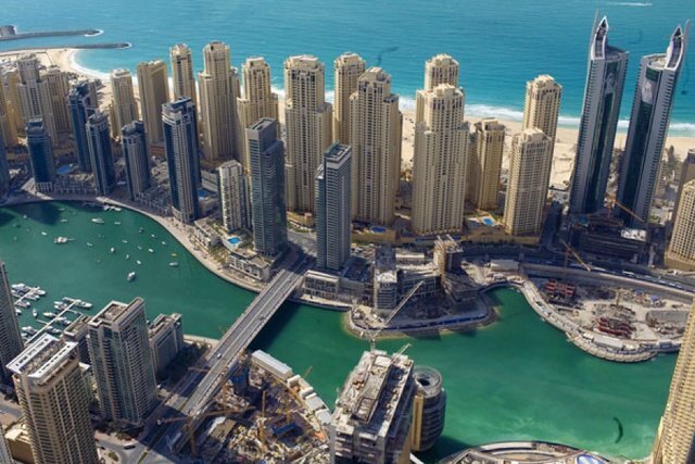اصلاحات در ۵۰‌سالگی امارات / رقابت ابوظبی و ریاض به تغییر قوانین مدنی و اقتصادی رسید