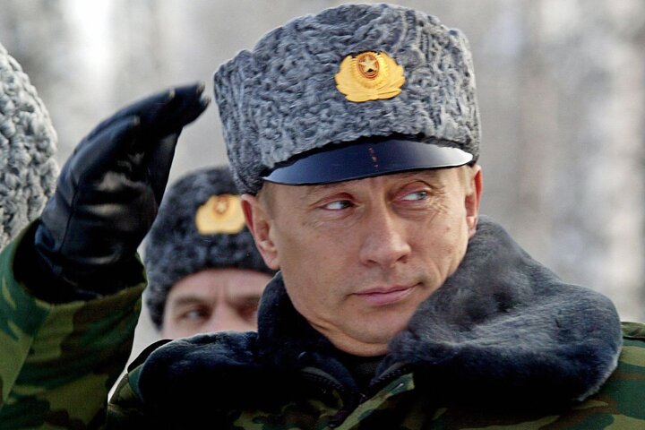 واکنش پوتین به طعنه رهبران گروه ۷ به عکس بالاتنه برهنه‌اش