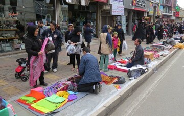 پیاده‌رو فروشی در تهران؛ سه متر دو میلیون تومان