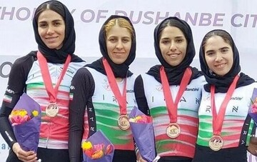 ببینید: دوچرخه سواری چهار دختر ایرانی با گزارش بامزه تاجیکی!