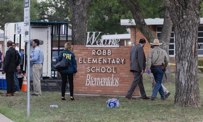 قتل‌عام ۱۸ کودک دبستانی در تیراندازی تگزاس
