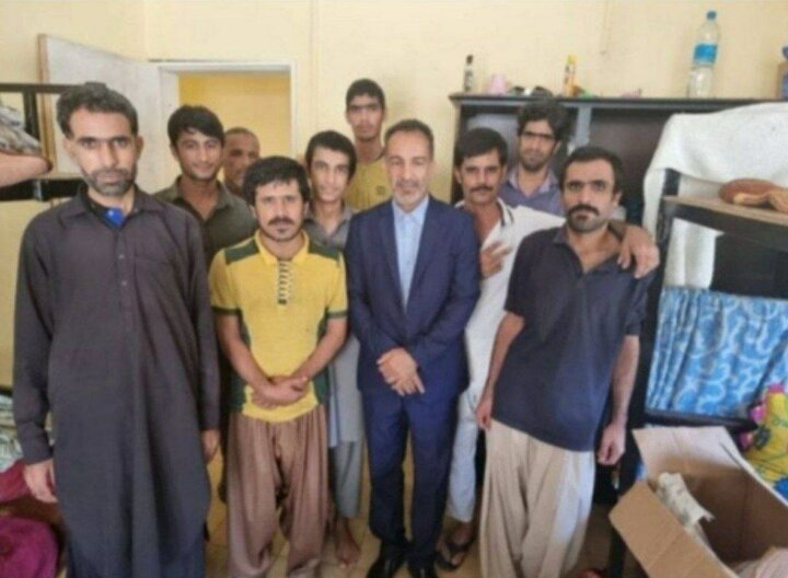 آزادی ۹ ملوان و صیاد ایرانی بعد از ۱۴۰ روز بازداشت در موریس