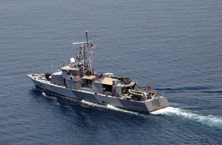 جزئیات شلیک کشتی آمریکایی به قایق های ایرانی در خلیج فارس