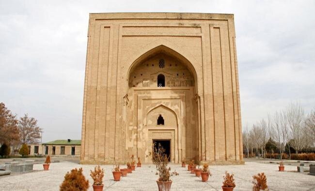 یکی از اسرارآمیزترین بناهای تاریخی جهان در مشهد + تصاویر