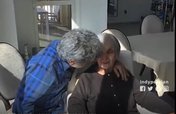 آخرین دیدار داریوش اقبالی با مادرش در دبی + فیلم