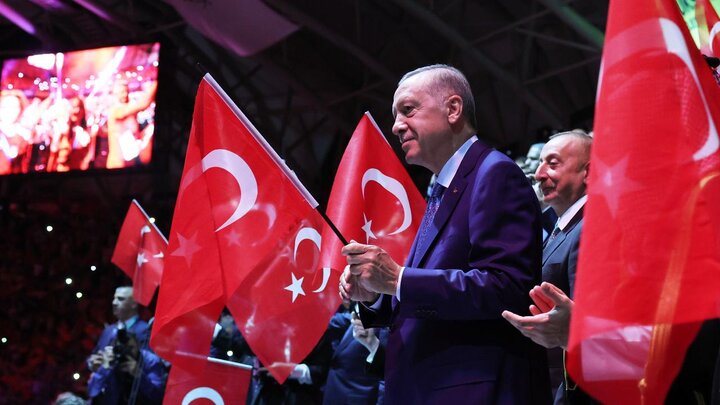 اردوغان و علی اف بازی های کشورهای اسلامی را افتتاح کردند/ کاروان ایران رژه رفت + عکس
