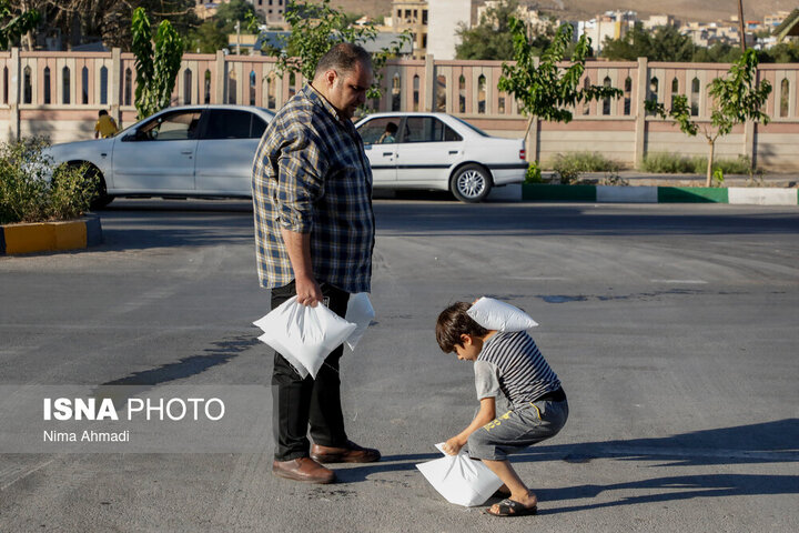 از آبرسانی کیسه ای به مردم شهرکرد تا اعتراض مقابل استانداری + فیلم و گزارش تصویری