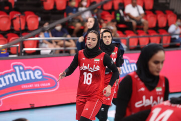 پخش زنده مسابقه والیبال زنان ایران - چین، امروز پنجشنبه ساعت ۱۲:۳۰ + لینک نتیجه زنده
