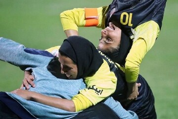 قرعه‌کشی لیگ برتر فوتبال زنان برگزار شد/ آغاز رقابت‌ها از ۲۲ مهر