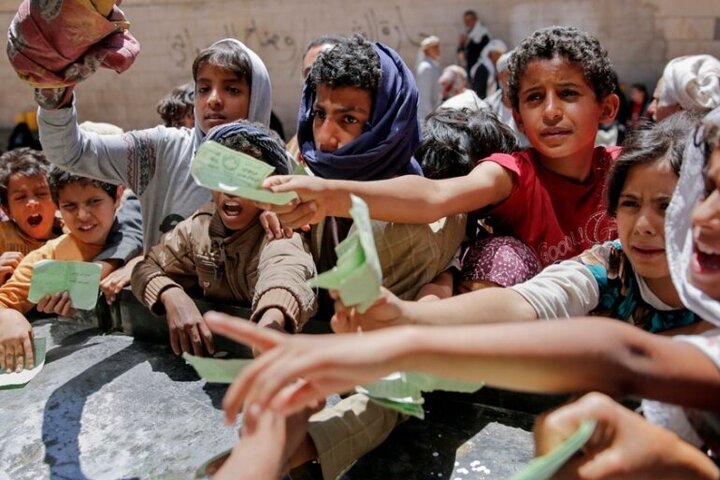 گزارش گاردین از گرسنگی در افغانستان / گاهی چیزی جز علف برای خوردن نداریم!