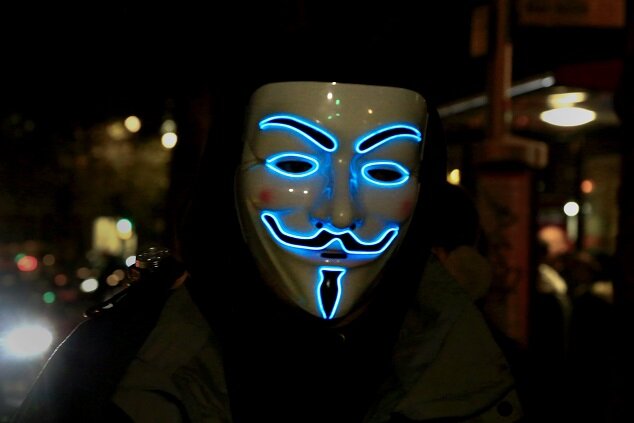 هکرهای ناشناس ( anonymous ) را بشناسید + فیلم
