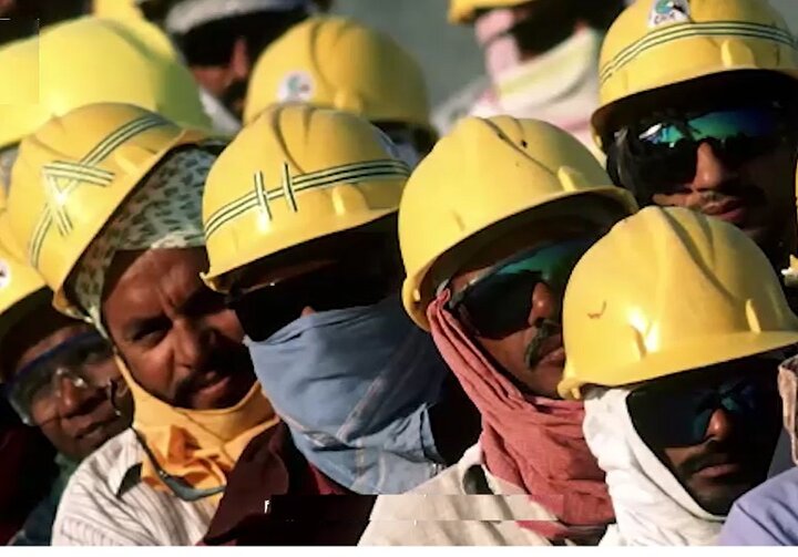 رفتار قطری‌ها با کارگران مهاجر، دردسرساز شد