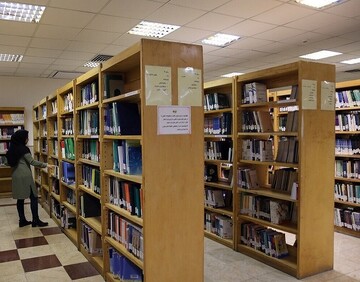 معاون استانداری فارس: ورود به کتابخانه خوارزمی دانشگاه شیراز غیرقانونی بود