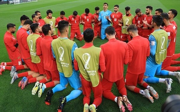 ملی پوشان نمی‌خواستند در نیمه دوم بازی با الجزایر وارد زمین شوند