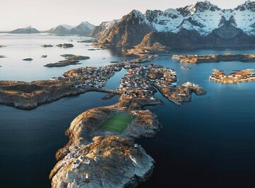 زیباترین زمین‌های فوتبال در جهان + تصاویر