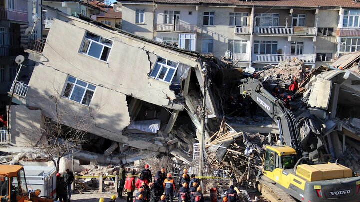 ترکیه برای کمک به مناطق زلزله‌زده از اروپا کمک خواست