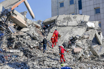 ببینید | ریزش باقی ساختمان‌ها در هاتای ترکیه با زلزله دیروز