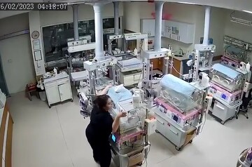 واکنش حیرت‌انگیز پرستاران بخش زایمان هنگام زلزله در ترکیه + فیلم
