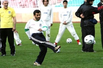 افشاگری کفاشیان از تیم مورد علاقه  احمدی نژاد/او خیلی به فوتبال کمک کرد