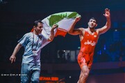 کشتی گیر مازنی با پرچم ایران رقصید + فیلم