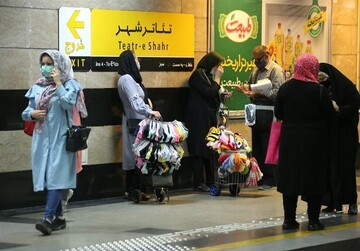 ویدیو : جلوگیری از ورود زنان بی حجاب به مترو تهران